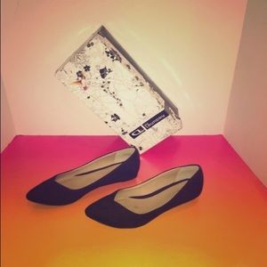 Chinese Laundry Pointy Toe flats